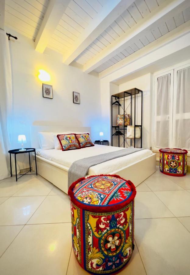 Rooms 153 Principe Umberto Noto Exteriér fotografie